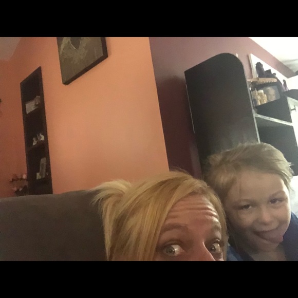 Meet your Posher, Kelly - Picture 5 of 8